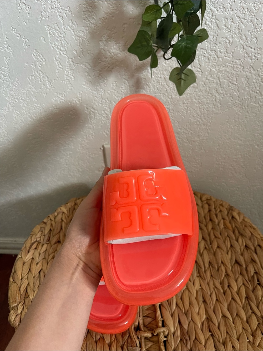 Orange Jelly Slide Sandals - Tory Burch - Picture 5 of 12
